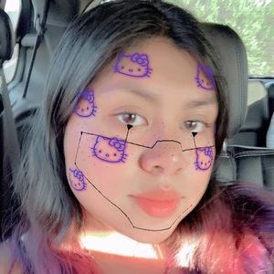 Meet your Posher, Ayelen